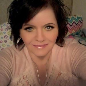 Meet your Posher, Sherry